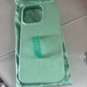 iPhone 13 Pro mint leopard Loopy Case